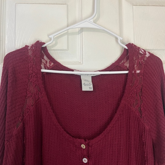 Sexy Dark Red American Rag long sleeve top with floral lace size 1X - Picture 2 of 6